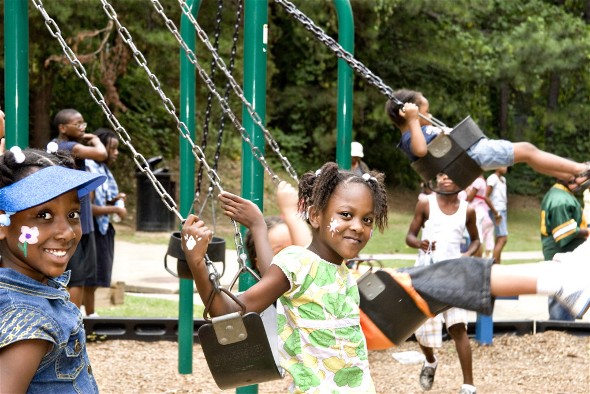 10 Ways to Keep Your Pre-schooler Safe At The Playground