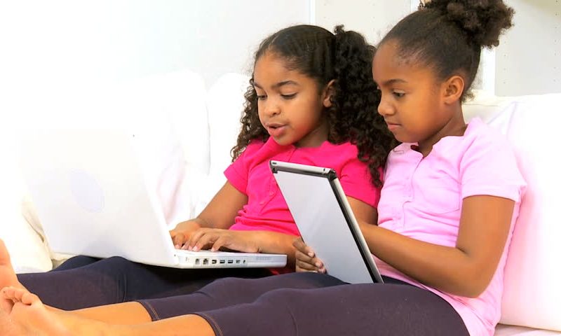 5 Tips to keep Your Kids Safe Online During Covid-19